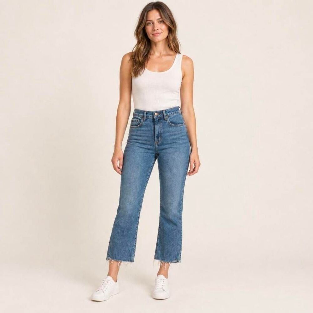 LOFT High Rise Kick Crop Jeans Size 2 NWT